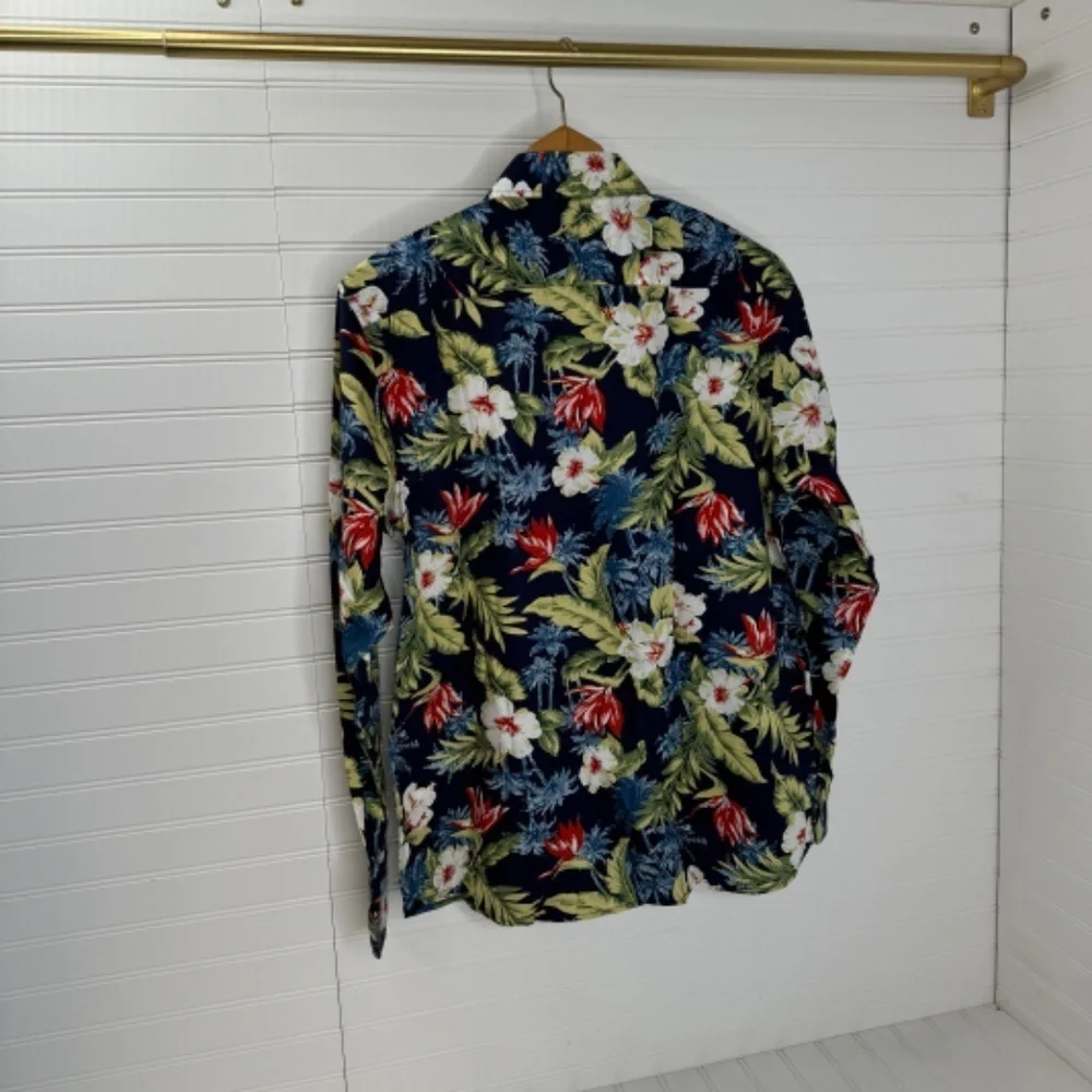 NWT Tunevuse Long Sleeve Button Front Hawaiian Shirt Regular Fit Medium - Picture 2 of 7